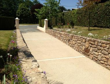 Allée en Artevia Saharo